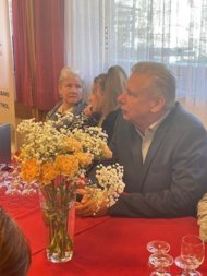 Der scheidende Vorsitzende Dr. Valter Calò im Bild rechts