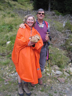  Wenn der Blick auf die Berge getrübt ist, kann man die ganze Aufmerksamkeit auf den Boden lenken und die Früchte der Natur entdecken