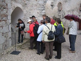 Führung durch das Schloss Beseno