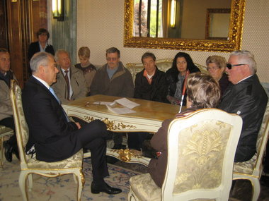 Gespräch mit dem Regierungskommissär im Jahr 2011