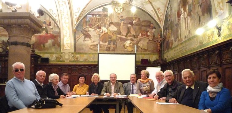 Mitgliederversammlung des Südtiroler Seniorenbundes, Josef Stockner links im Bild